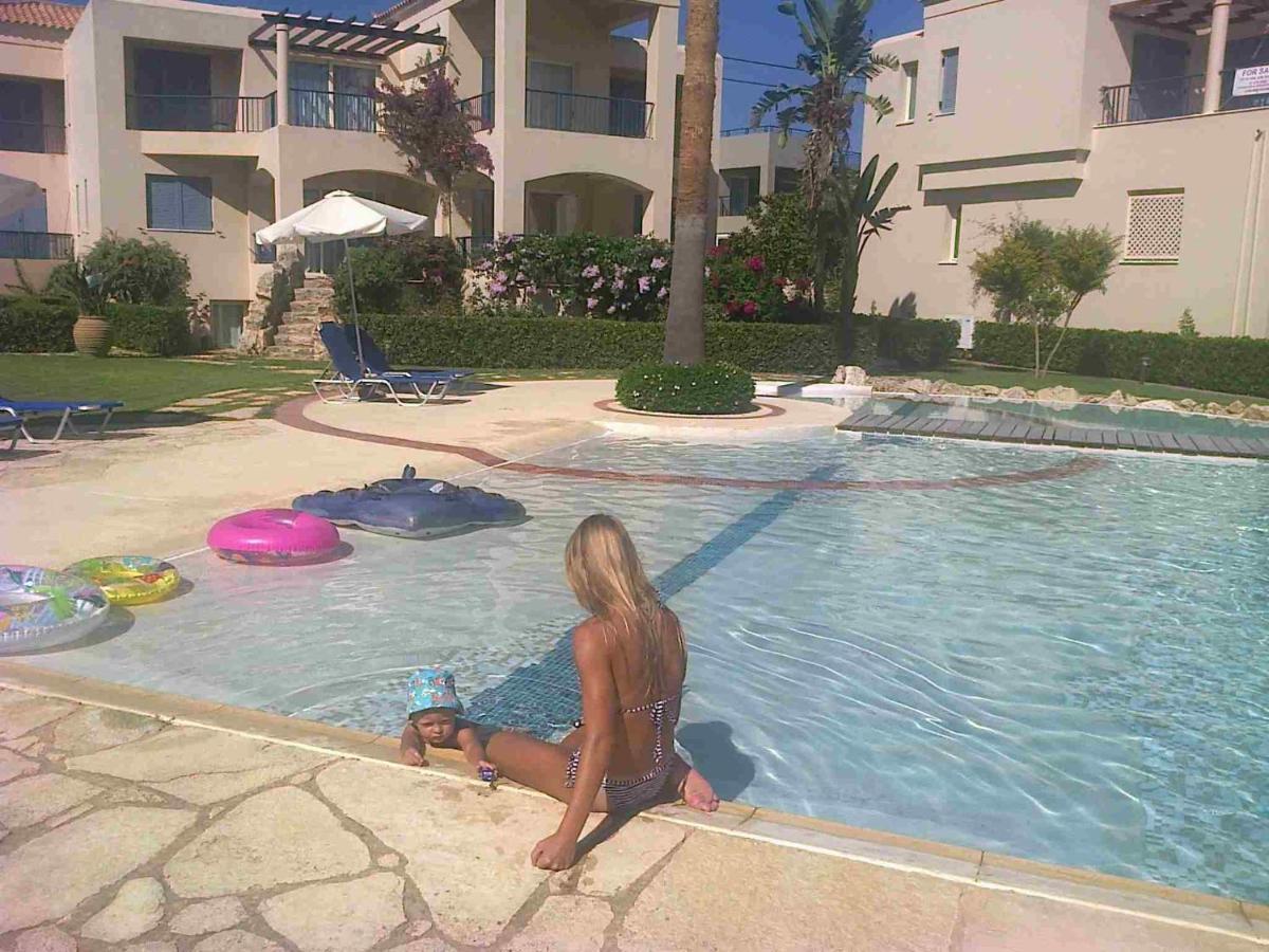 Apartament Leon Maleme Do 6 Os. Leilighet Eksteriør bilde